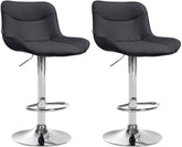 Set di 2 sgabelli da bar Vonore in similpelle nera con base cromata, regolabili in altezza per un design moderno e funzionale.