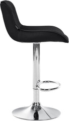 Set di 2 sgabelli da bar regolabili in altezza, in tessuto nero con base cromata, design moderno e funzionale.