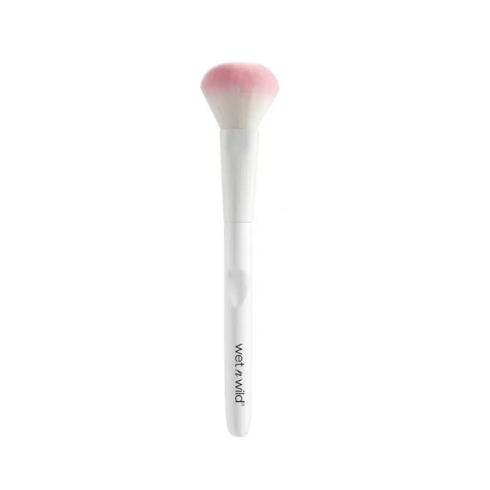 WNW Blush Brush E796 by WET N WILD – 17986