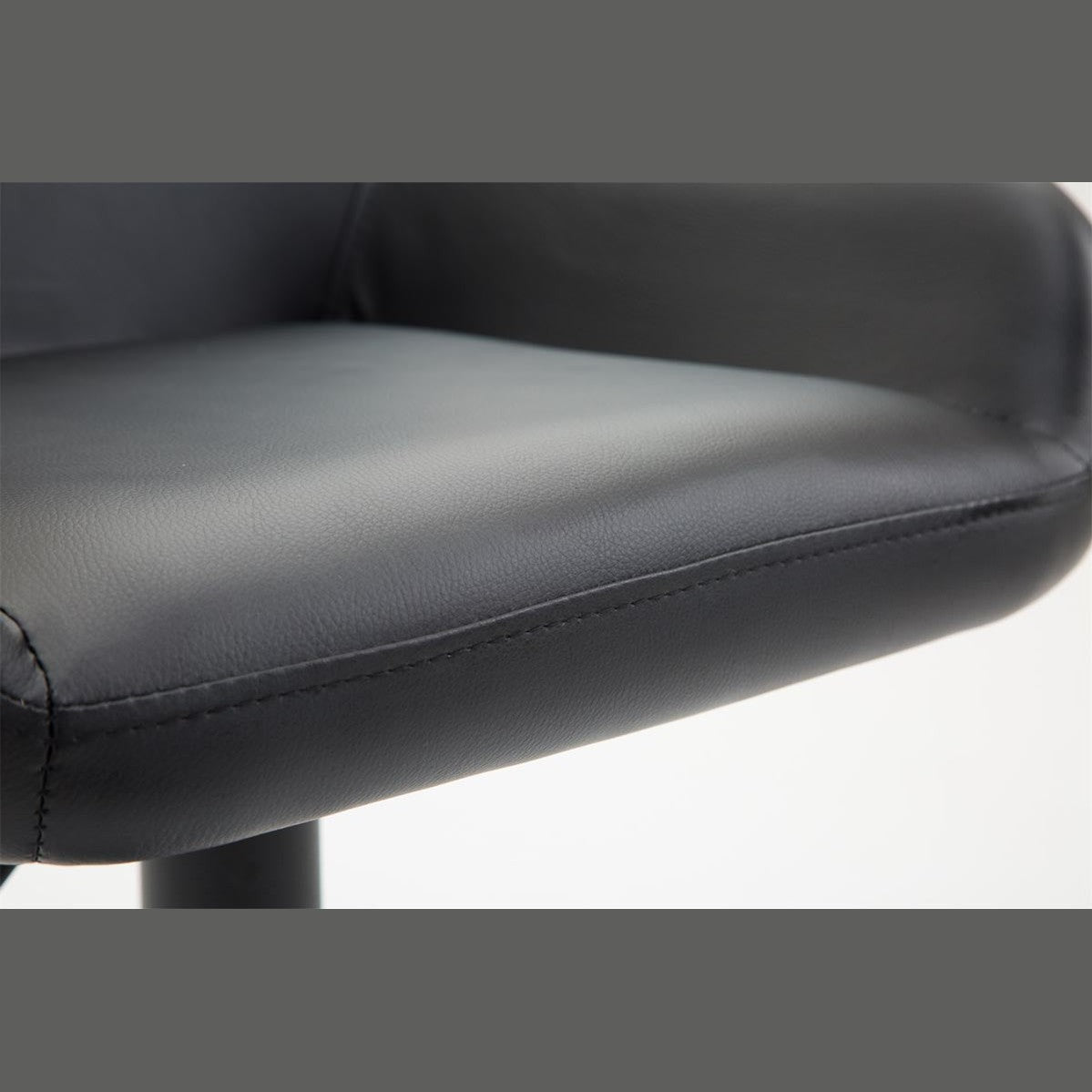 Barhocker Braga Kunstleder B - schwarz - InfinityMarket