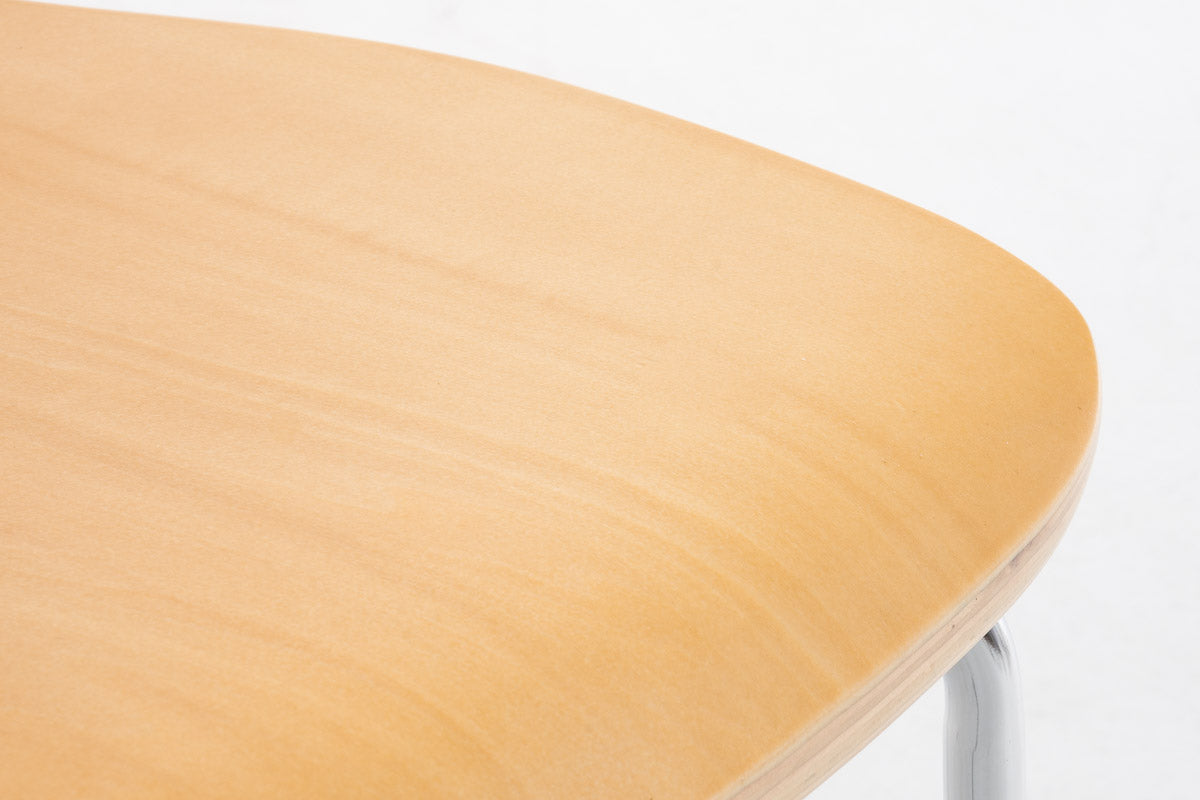 Set di 2 sedie attesa impilabili Aaron in legno naturale, design classico e versatile per ogni ambiente.
