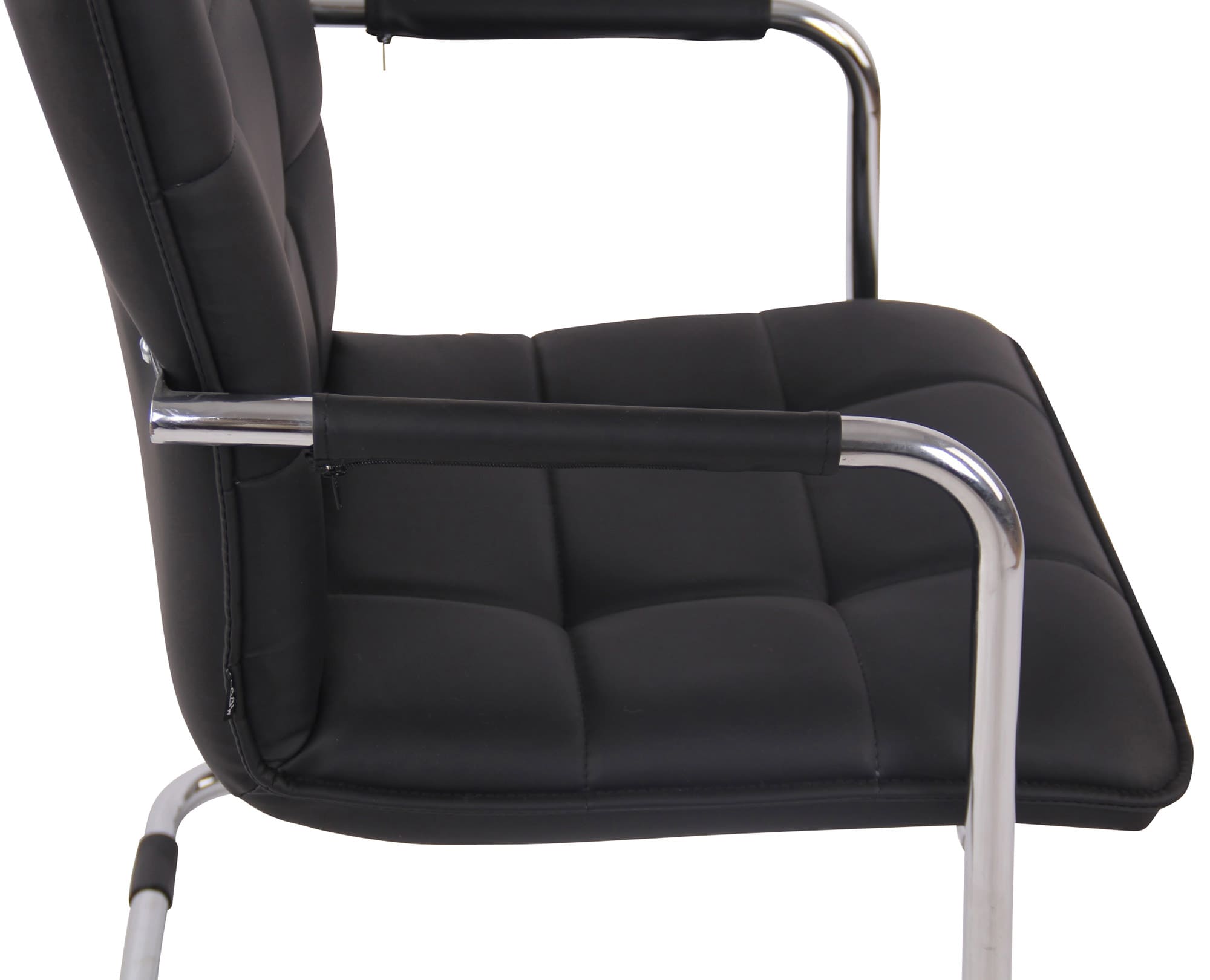 Set di 2 sedie Gandia in ecopelle nera con struttura cromata, ideali per arredare con stile e eleganza.