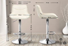 Set di 2 sgabelli da bar Vonore in tessuto crema con base cromata, regolabili in altezza e dal design moderno.