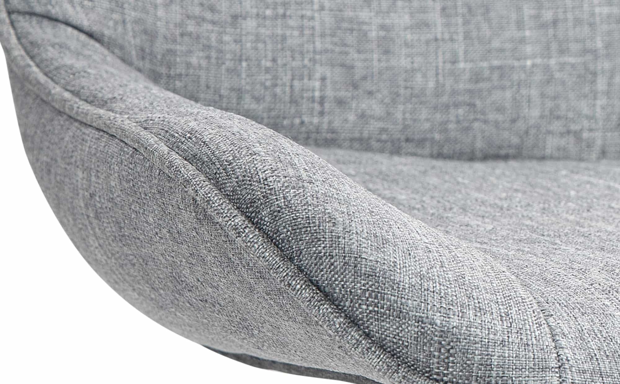Set di 2 sgabelli da bar Vonore in tessuto grigio, regolabili in altezza, perfetti per un arredamento moderno e funzionale.