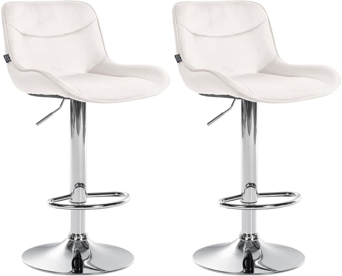Set di 2 sgabelli da bar Vonore in velluto crema con base cromata, regolabili in altezza e dal design moderno.