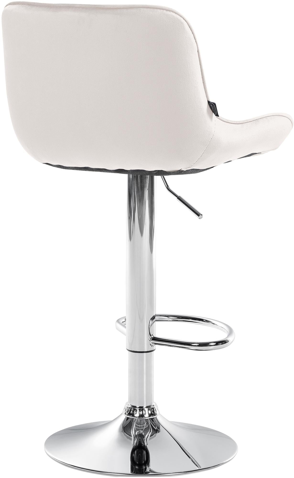 Set di 2 sgabelli da bar Vonore in velluto crema con base cromata, regolabili in altezza e dal design moderno.