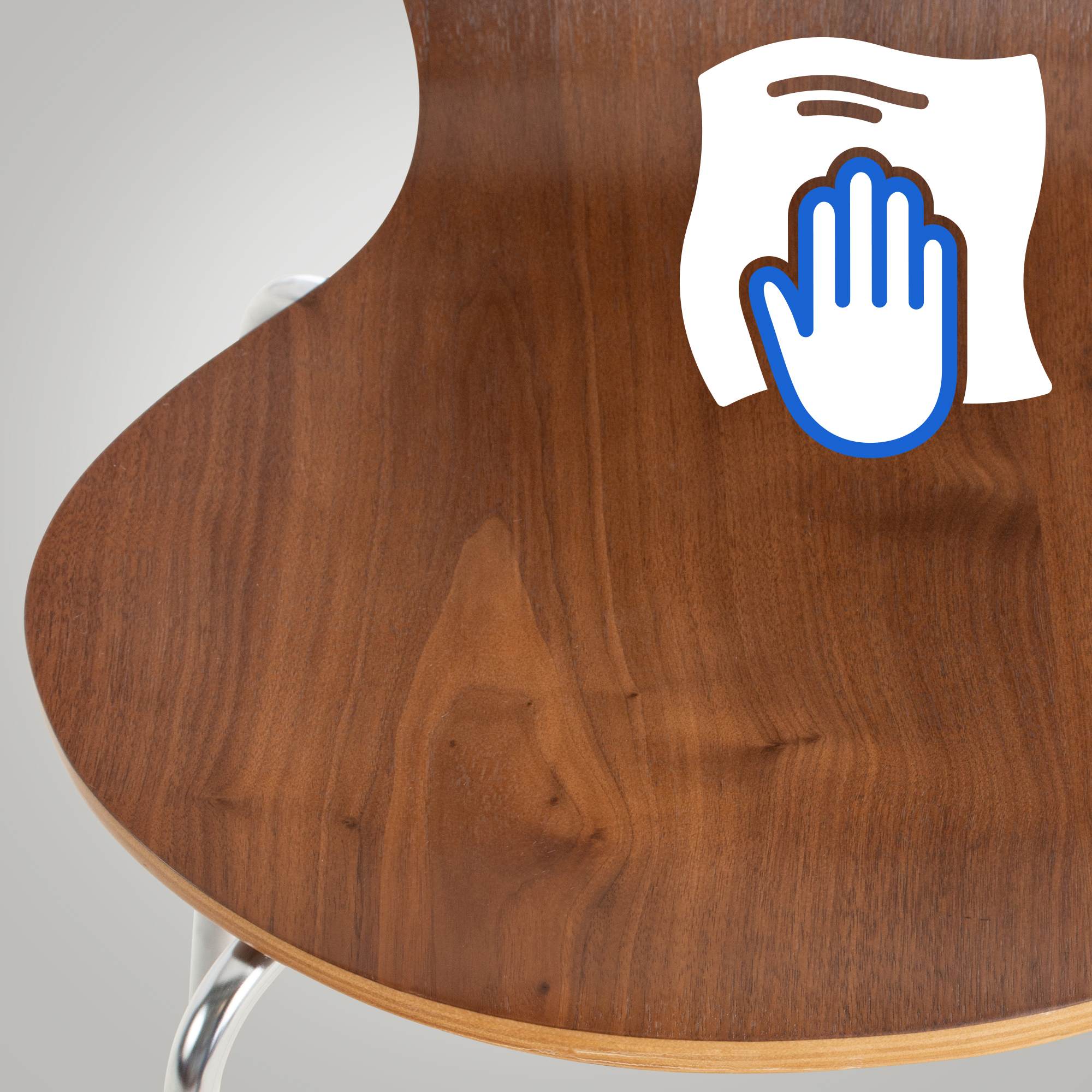 Set di due sedie visitatore Calisto in legno di noce, perfette per sale d'aspetto e eventi. Design elegante e funzionale.