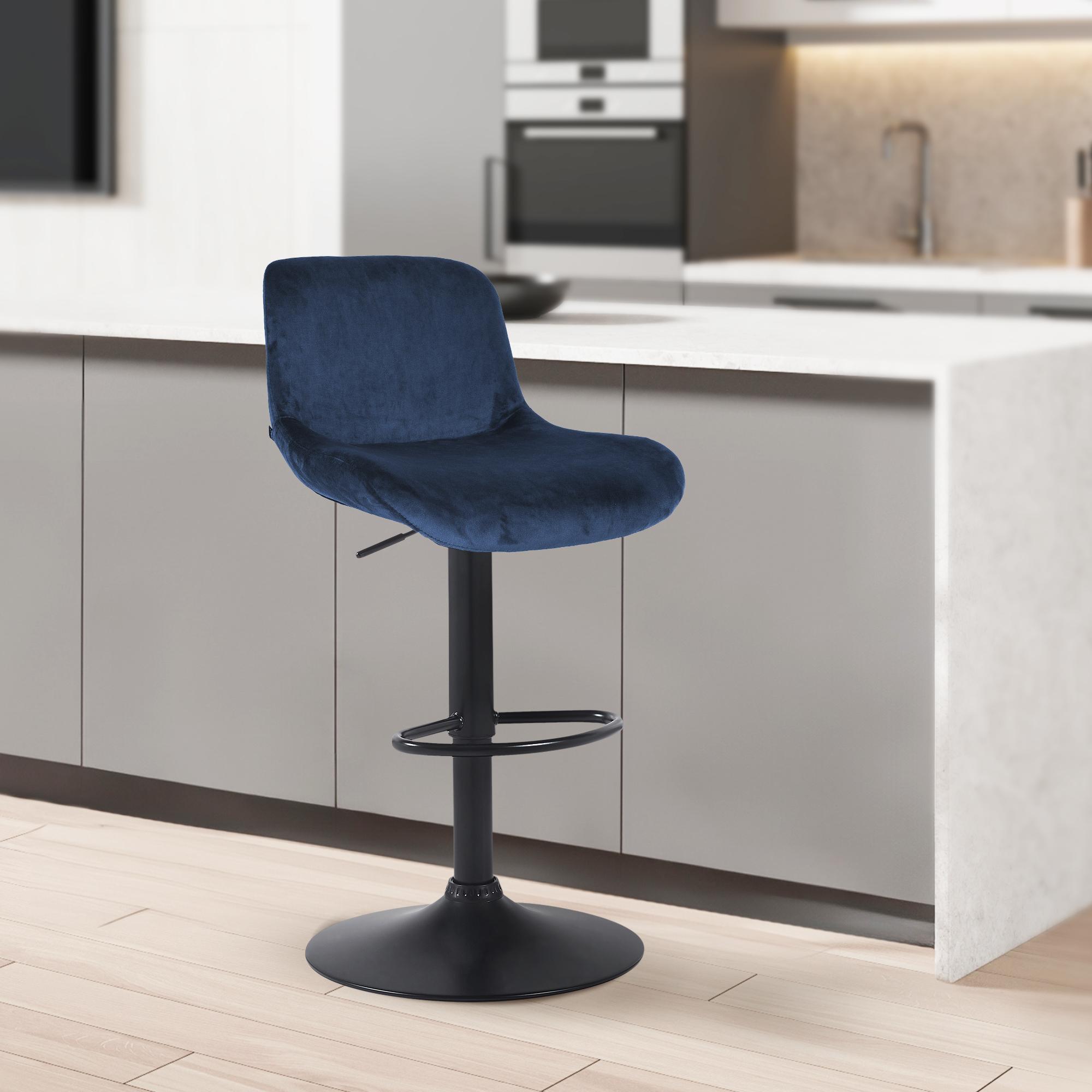 Set di 2 barhocker Solon in velluto blu, design moderno e comfort ottimale con schienale ergonomico.