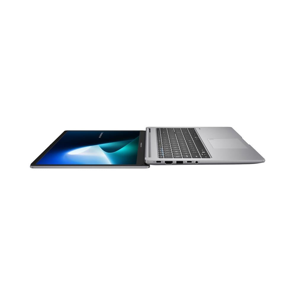 ASUS 90NX0881-M01DF0 completamente aperto a 180 gradi, laptop sottile e versatile con Windows 11 Pro e prova Microsoft 365.