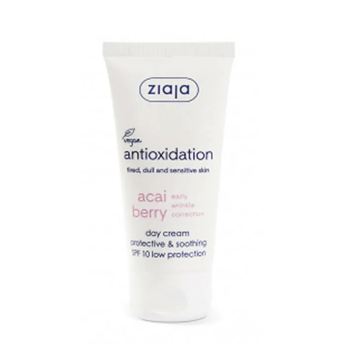 Crema viso Ziaja Acai SPF10 da 50ml, idratante e protettiva per una pelle radiosa e sana.