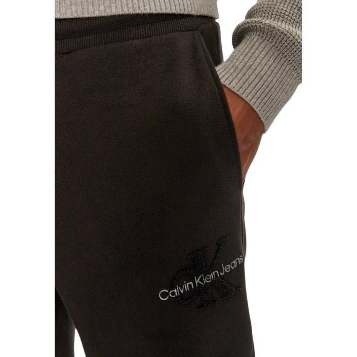 Calvin Klein Jeans Pantaloni Uomo - InfinityMarket - Brand_Calvin Klein Jeans - Category_Abbigliamento - Color_Nero