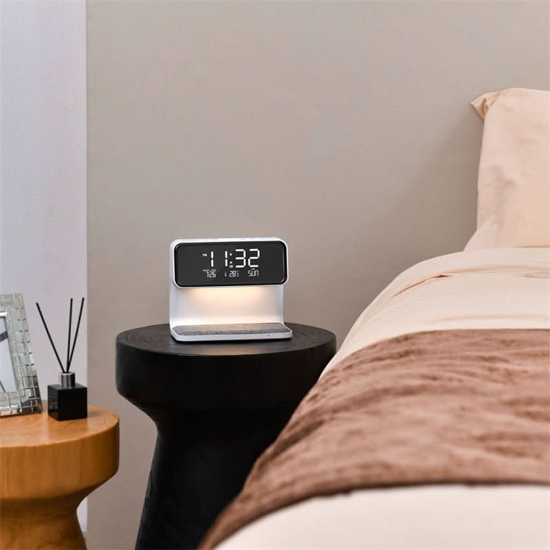 Lampada da Comodino 3 - in - 1: Caricatore Wireless, Sveglia, Schermo LCD - InfinityMarket - Alarm Clock - Clock - Desk Lamp